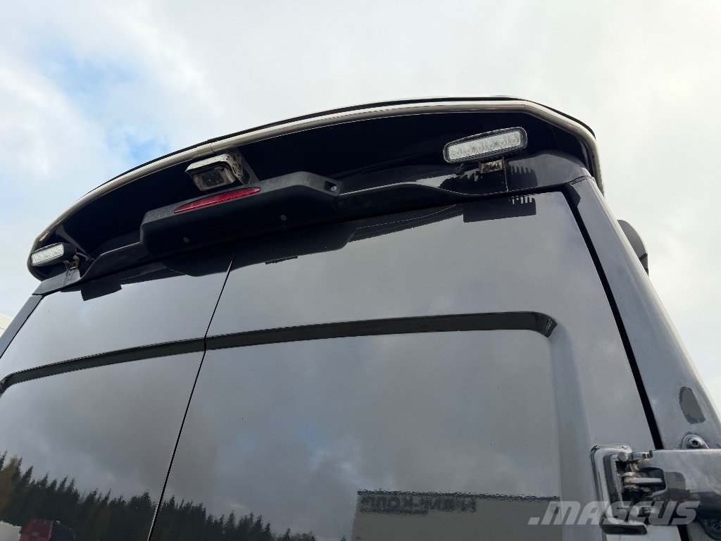 Iveco Daily 35S21 1+4 hlö Dostavna vozila / kombiji