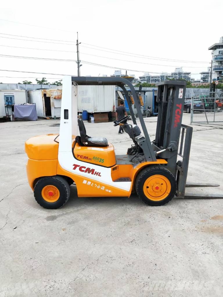 TCM FD35 Empilhadores Diesel