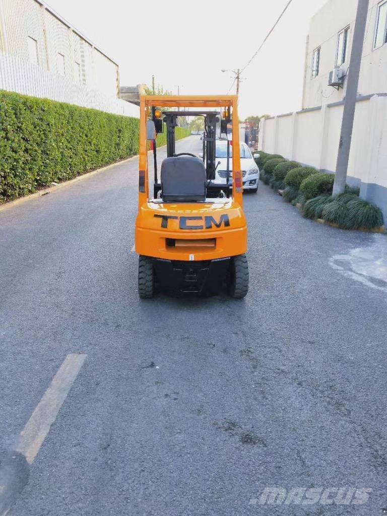 TCM FD35 Empilhadores Diesel