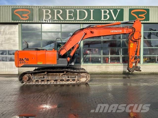 Hitachi ZX 210 LC-5B حفارات زحافة