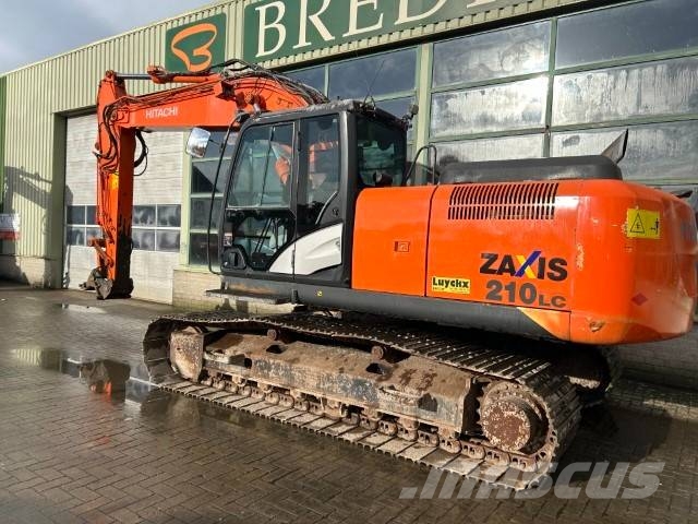 Hitachi ZX 210 LC-5B حفارات زحافة