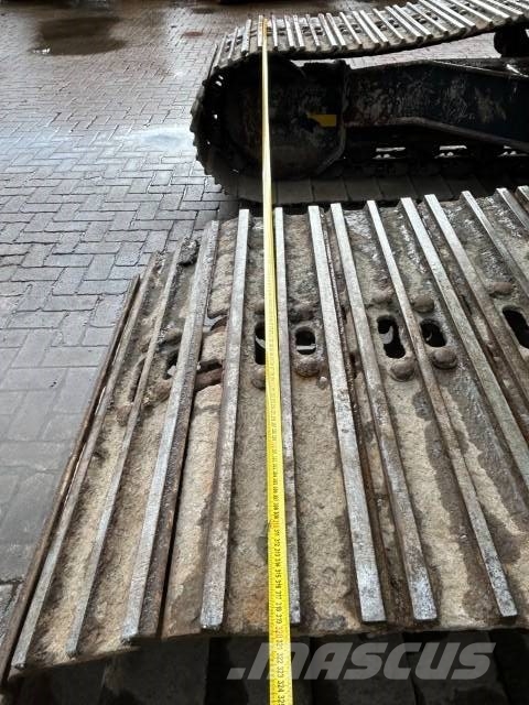 Hitachi ZX 210 LC-5B حفارات زحافة