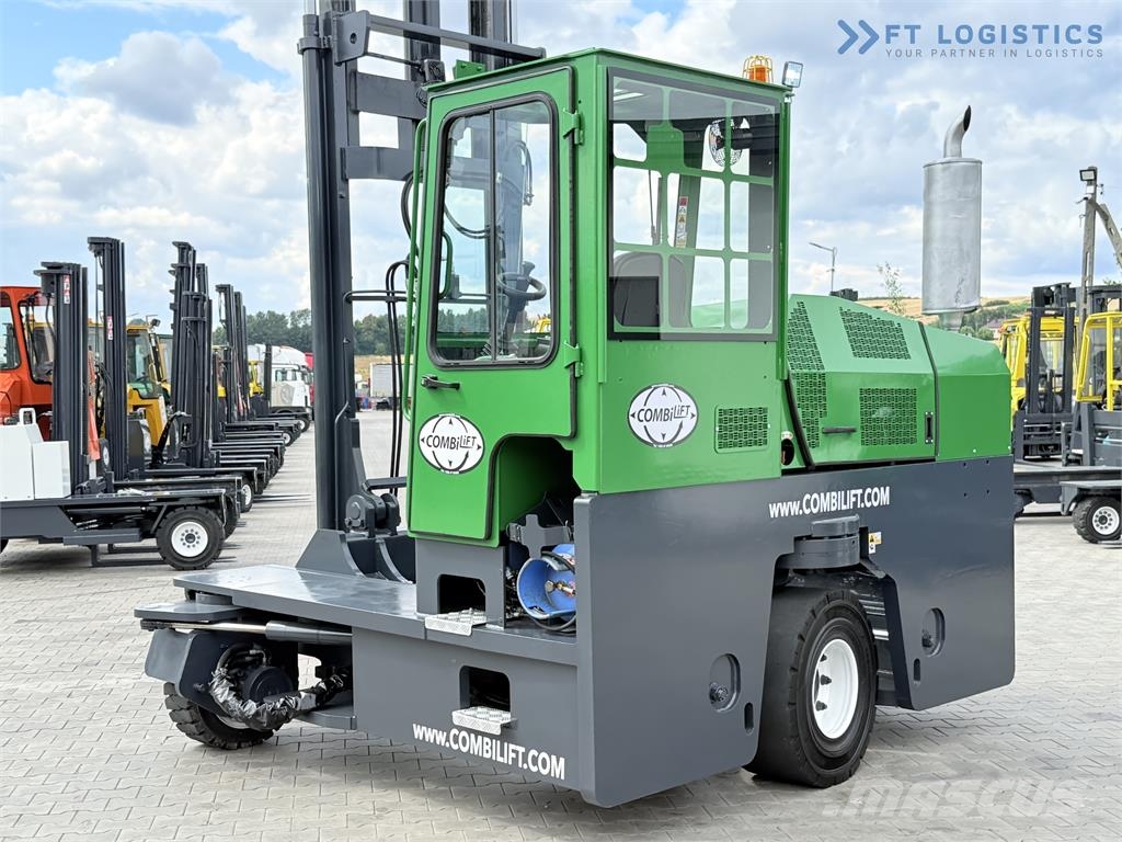 Combilift C8000 / GAS / DUPLEX - 4700MM / FORK POSITIONER / 4-vägstruck