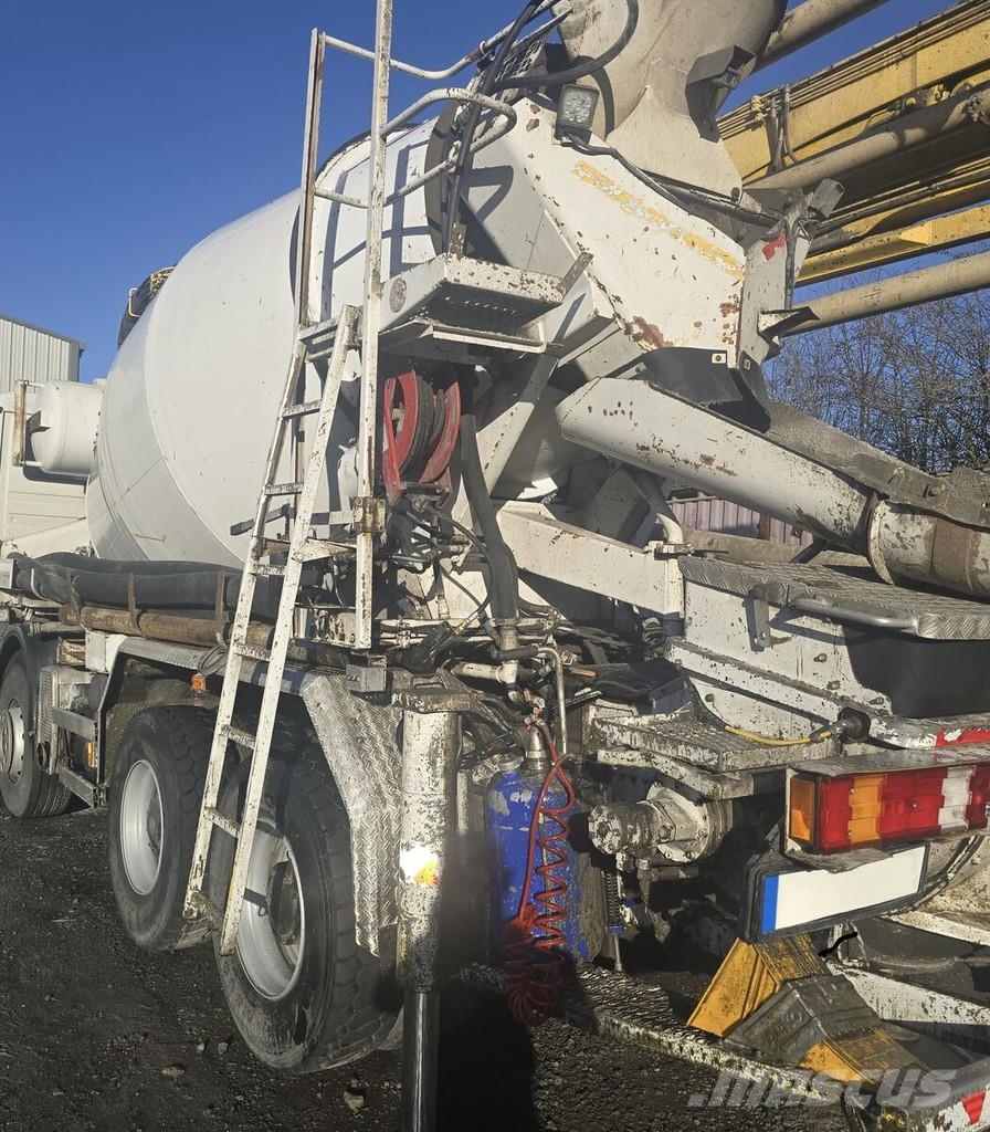 Putzmeister PUMI 24 on Mercedes Actros Betonpumpen