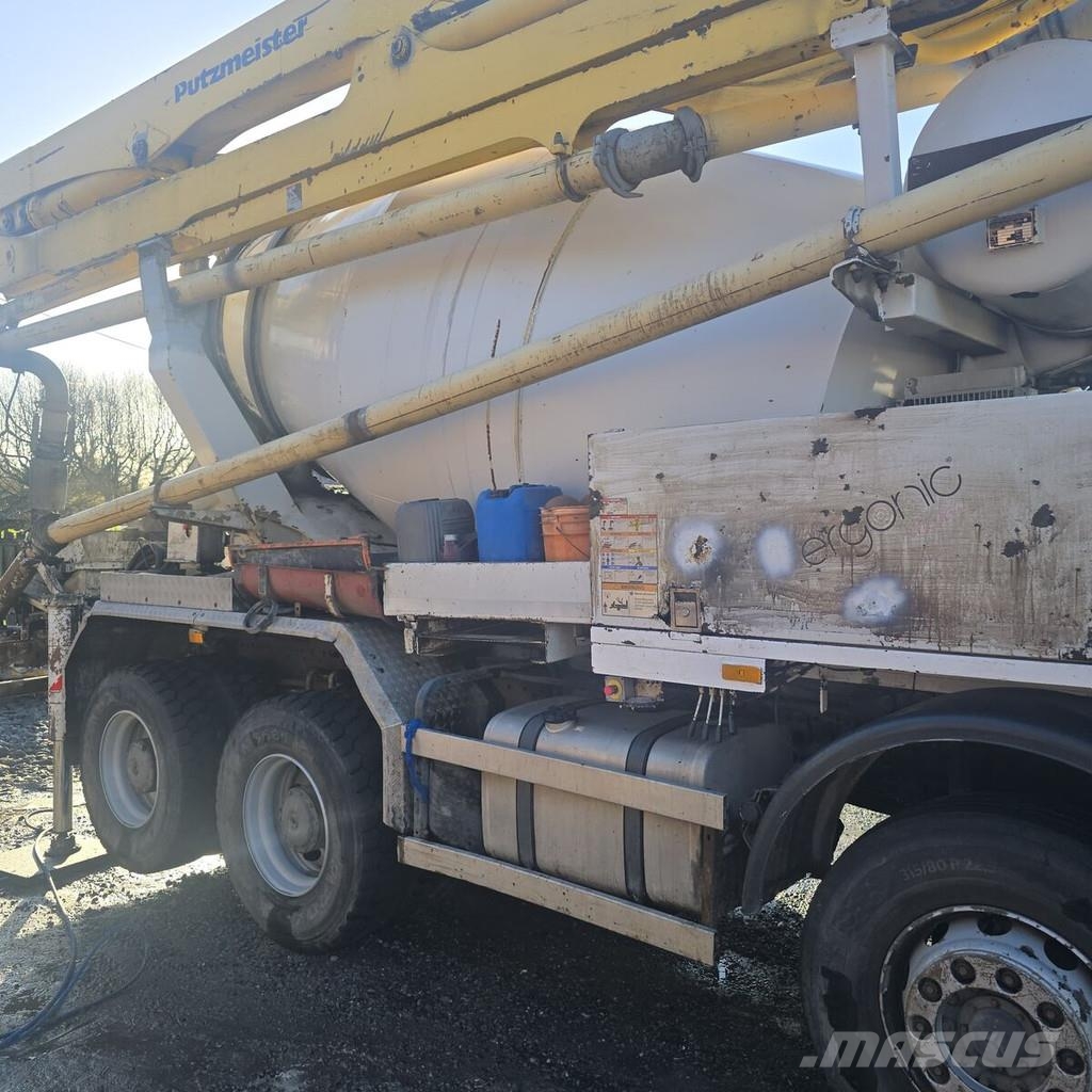 Putzmeister PUMI 24 on Mercedes Actros Betonpumpen