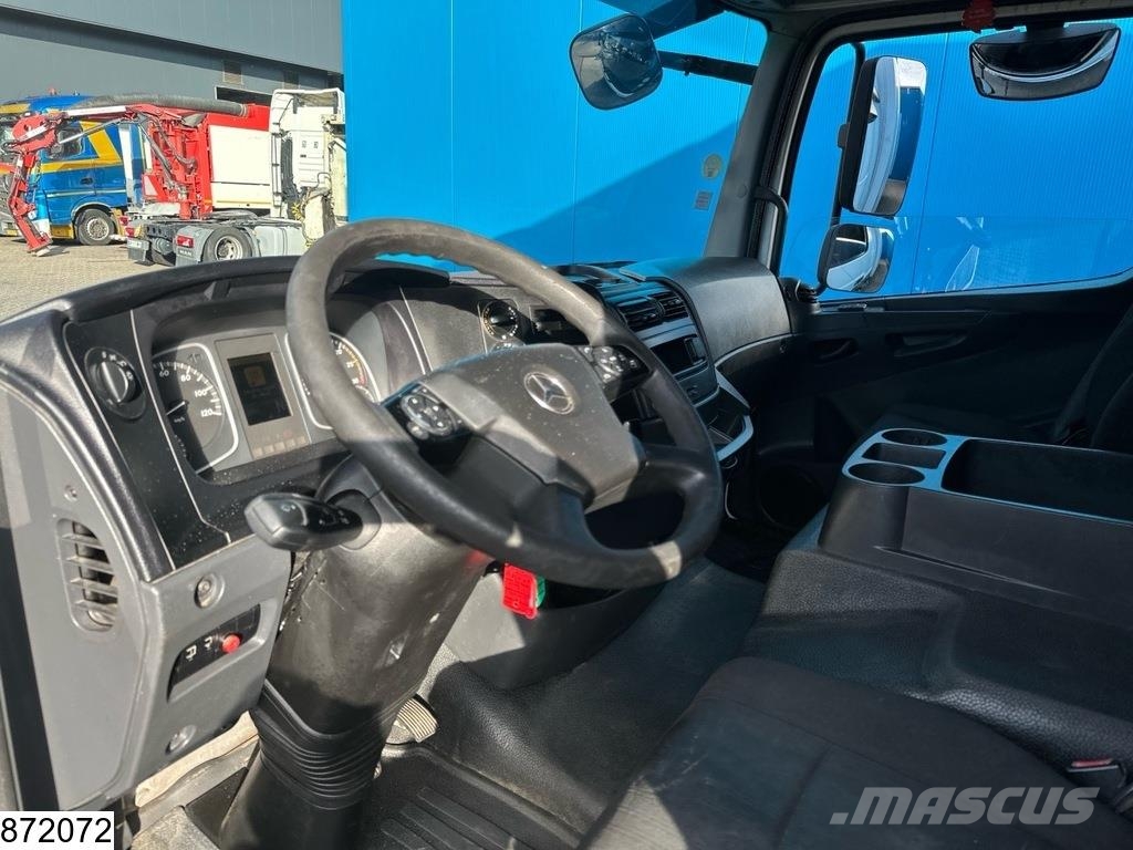 Mercedes-Benz Atego 1523 Umpikorikuorma-autot