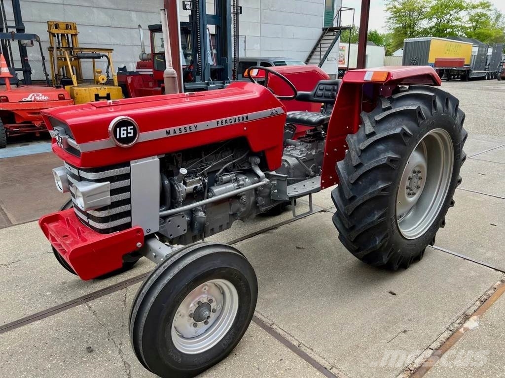 Massey Ferguson mf165 / mf 168 / mf290 / mf 188 / overhauled / ore Traktori