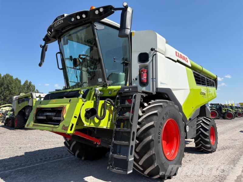 CLAAS LEXION 7600 Kombajni