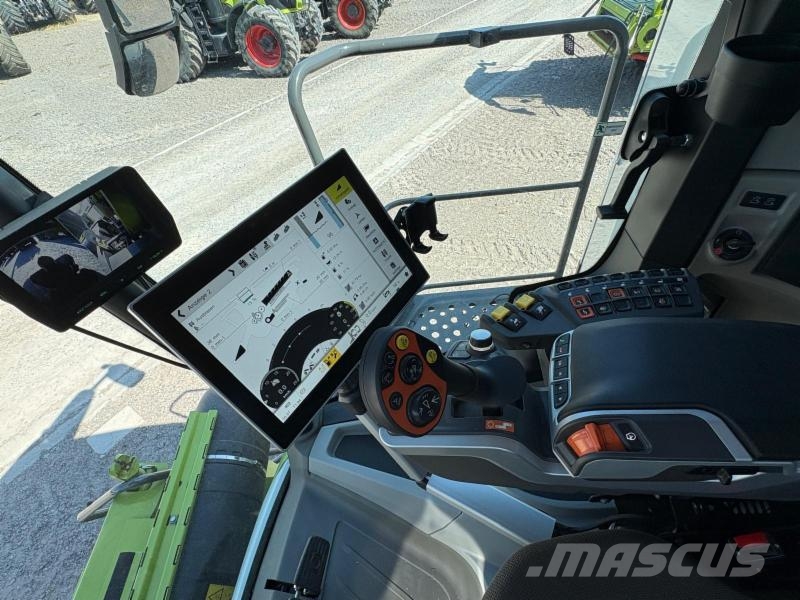 CLAAS LEXION 7600 Kombajni