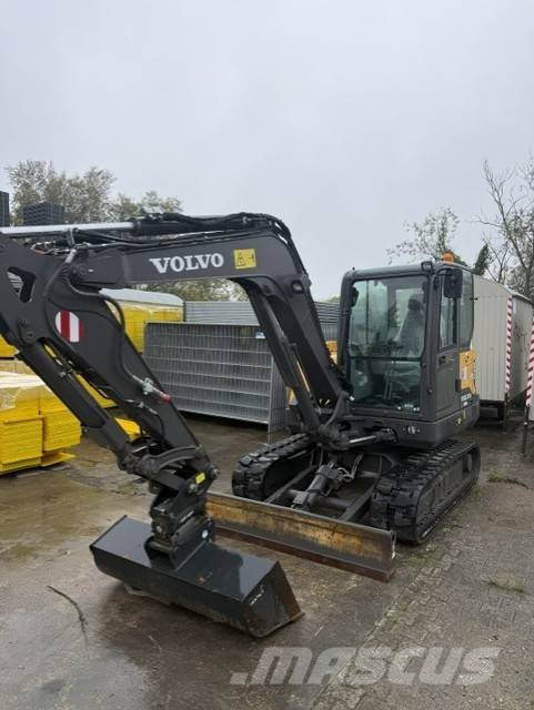 Volvo Kompaktbagger EC60E Mini excavadoras < 7t