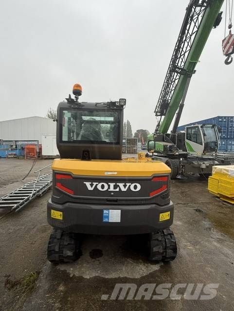 Volvo Kompaktbagger EC60E Mini excavadoras < 7t