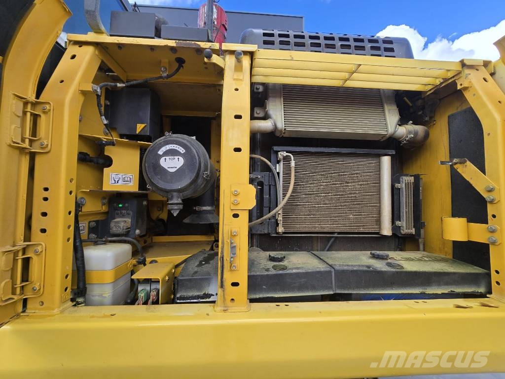 Komatsu PC 210 LC-11 Гусеничні екскаватори