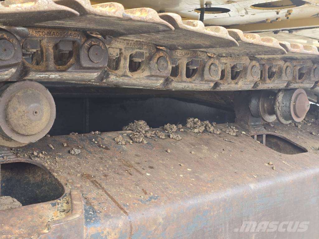 Komatsu PC 210 LC-11 Гусеничні екскаватори