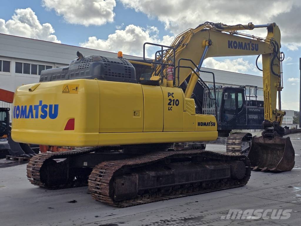 Komatsu PC 210 LC-11 Гусеничні екскаватори
