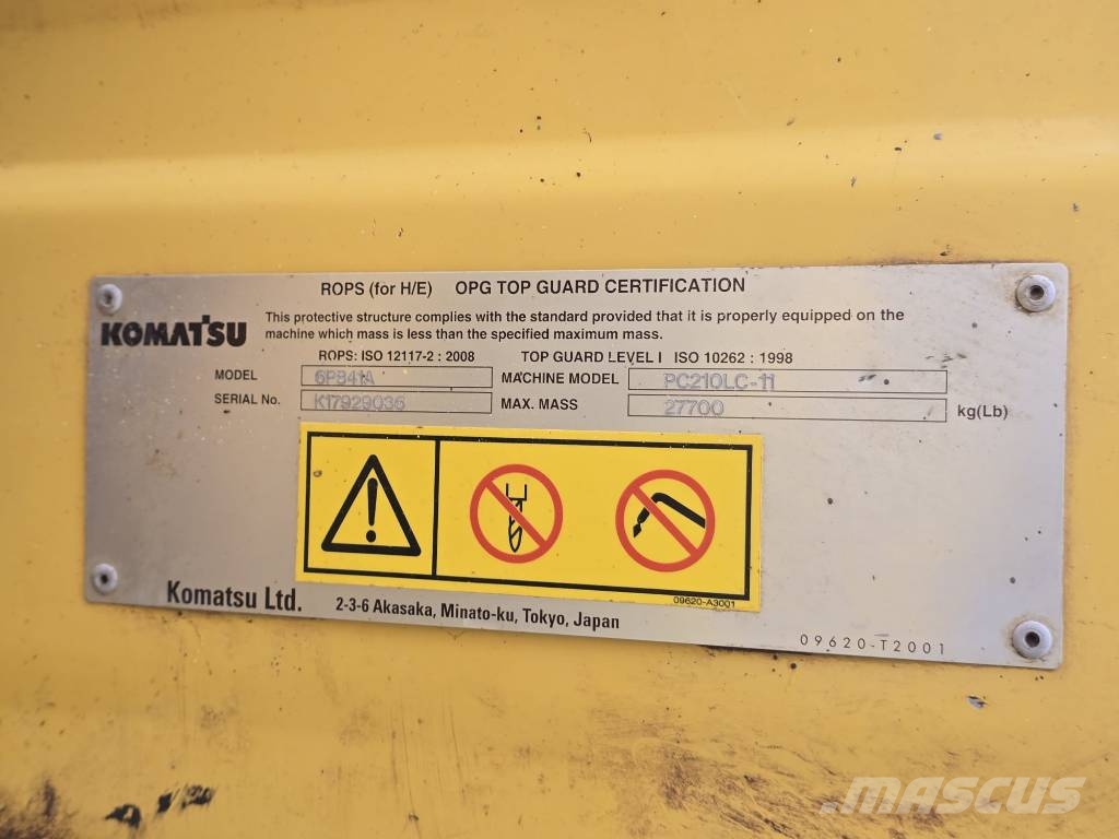 Komatsu PC 210 LC-11 Гусеничні екскаватори