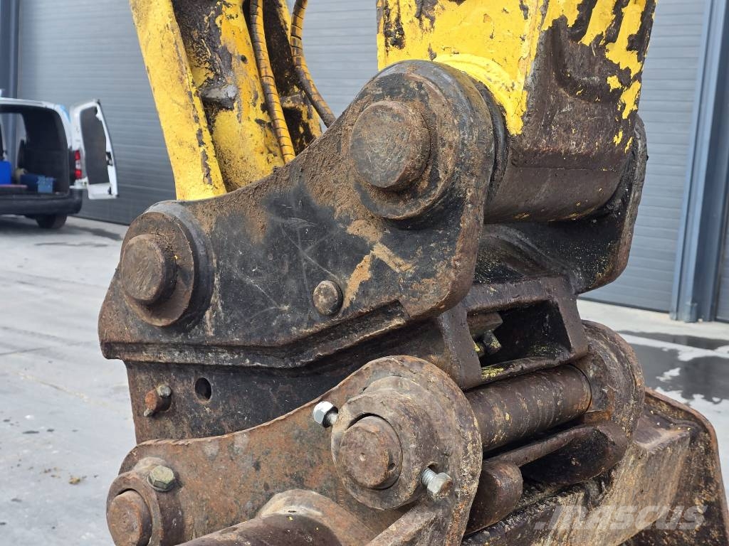Komatsu PC 210 LC-11 Гусеничні екскаватори
