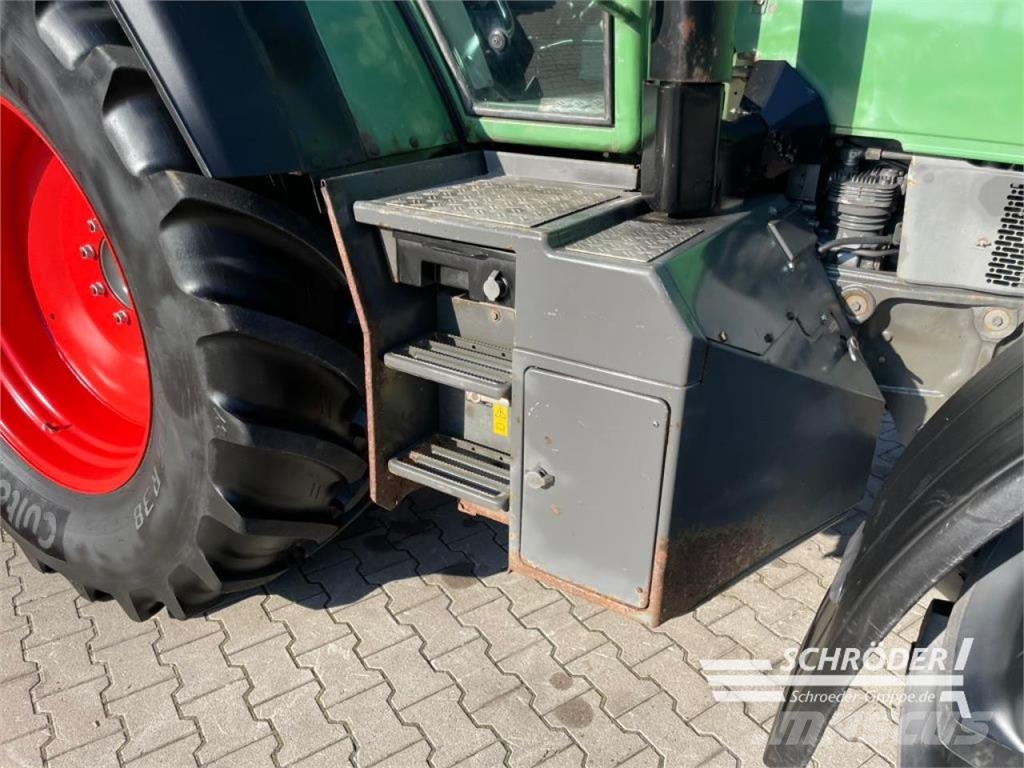 Fendt 714 VARIO الجرارات