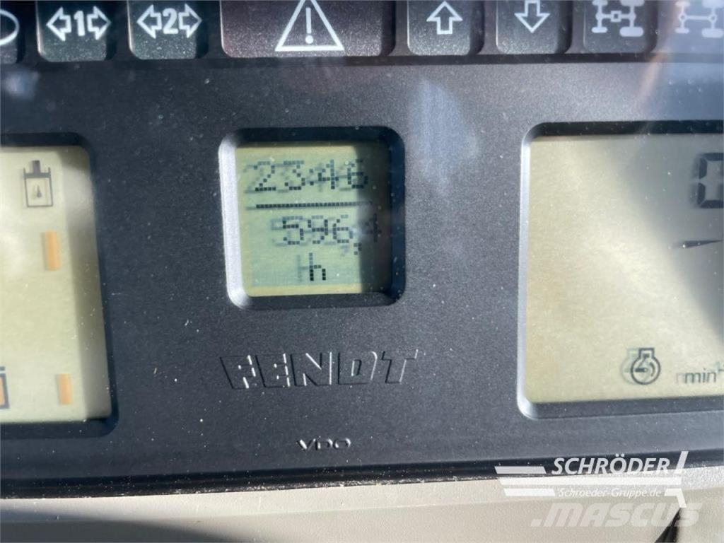 Fendt 714 VARIO الجرارات