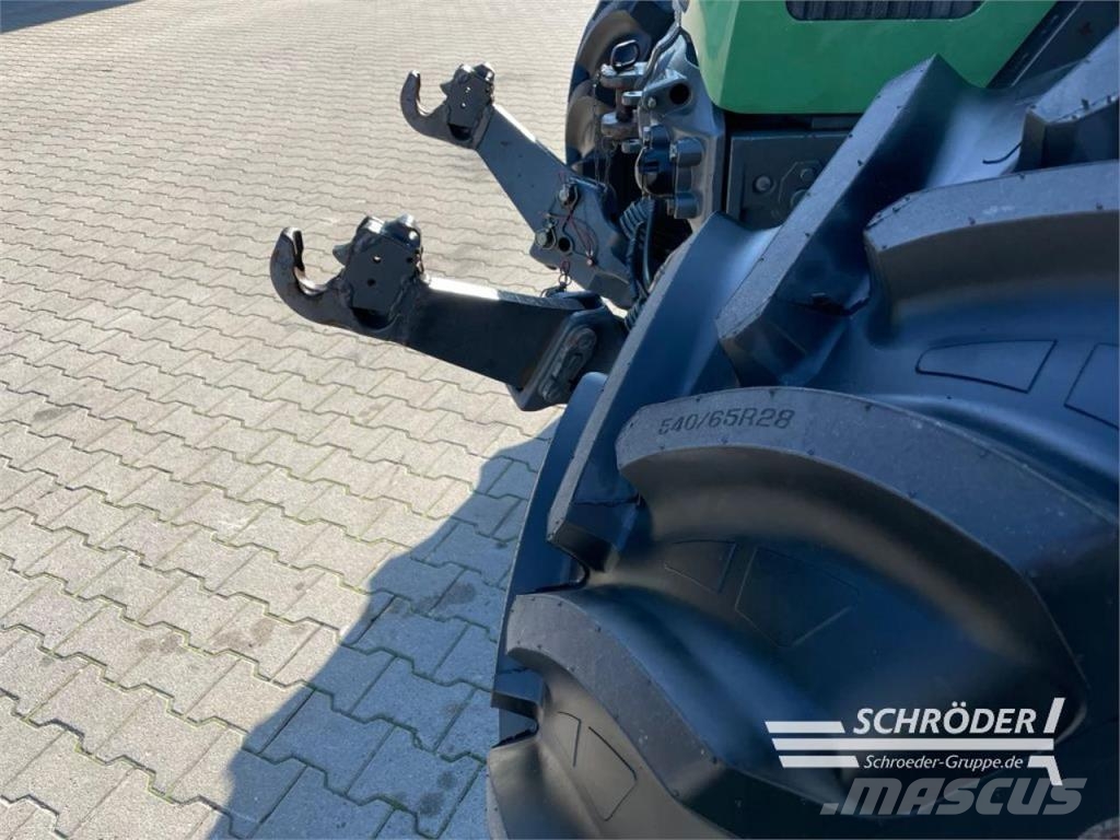 Fendt 714 VARIO الجرارات