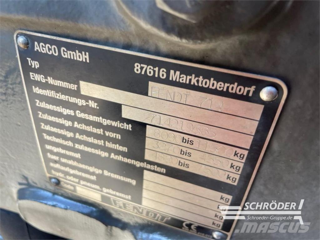 Fendt 714 VARIO الجرارات