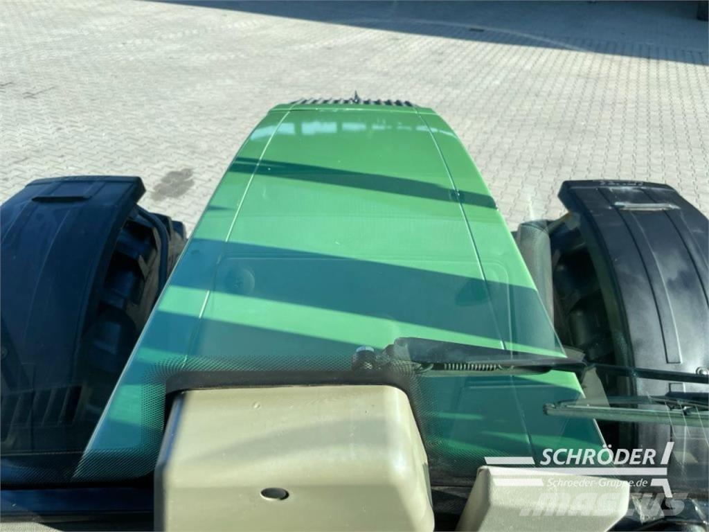 Fendt 714 VARIO الجرارات