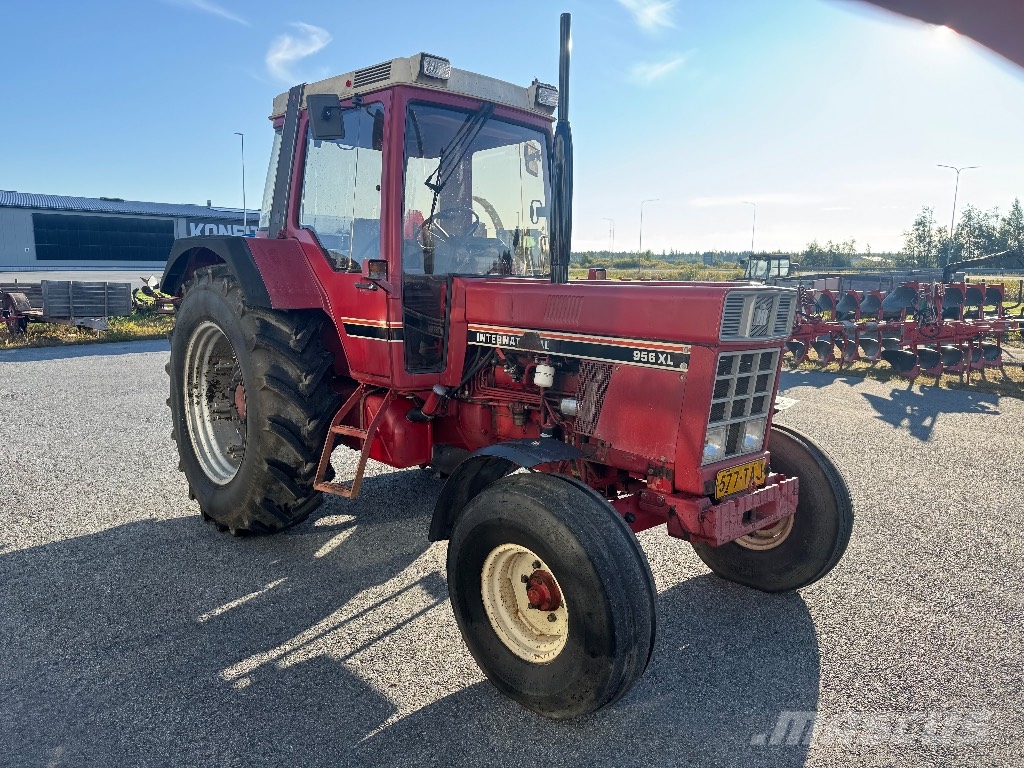 International 956 XL Tratores Agrícolas usados