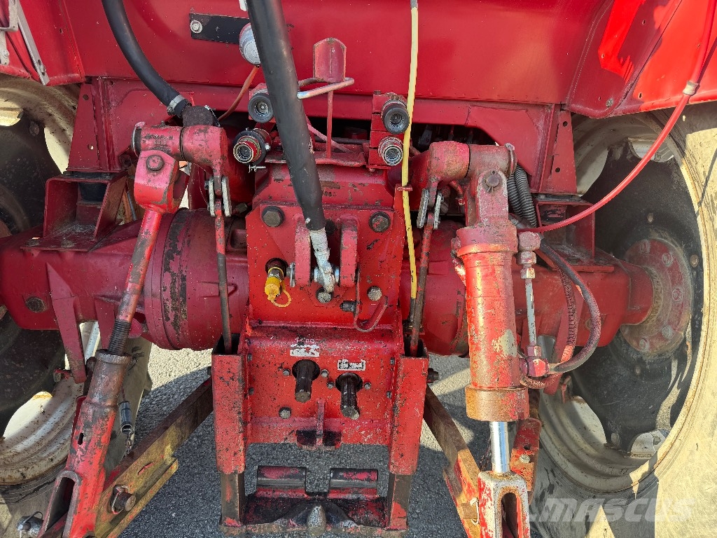 International 956 XL Tratores Agrícolas usados