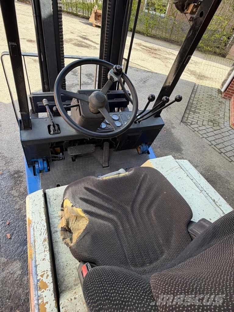 Yale GDP 050 RC Diesel forklifts