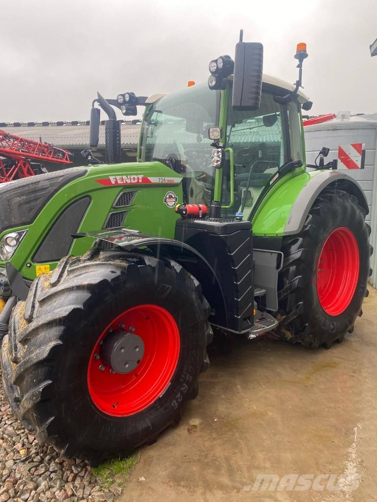 Fendt 724 Vario Gen6 Traktori