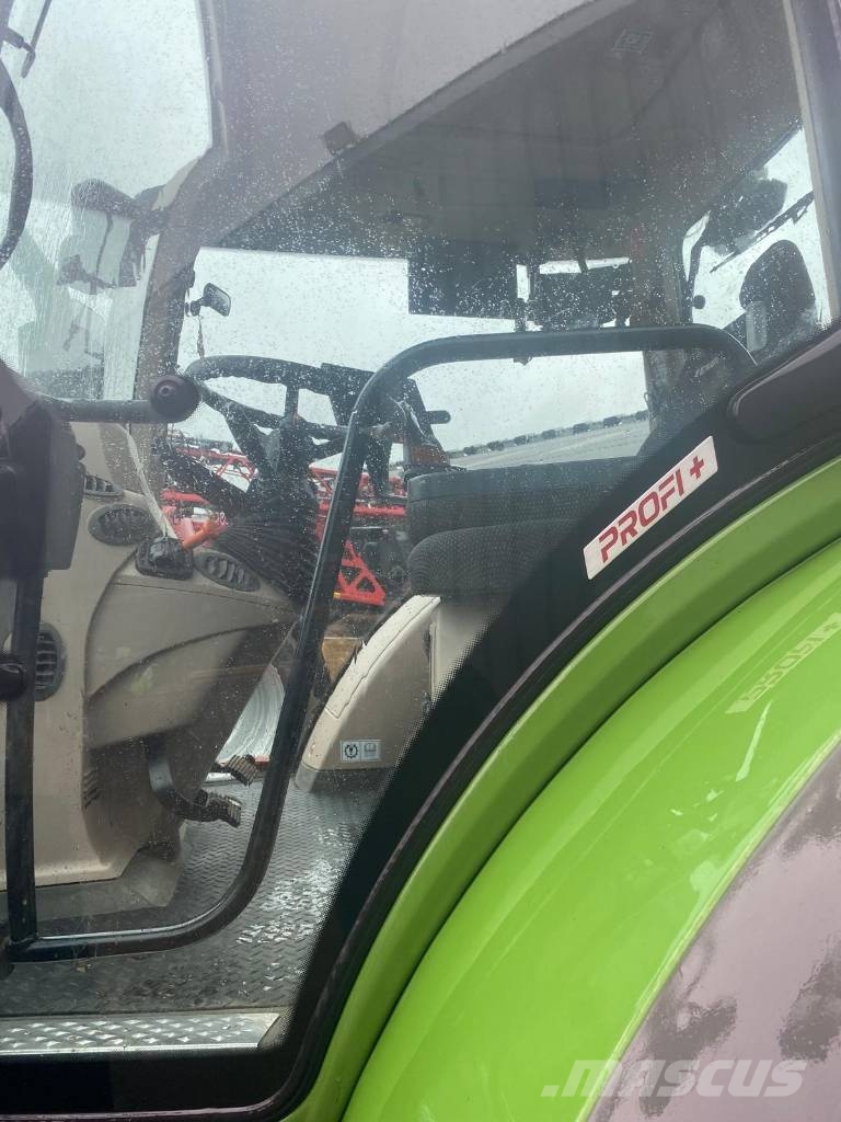 Fendt 724 Vario Gen6 Traktori