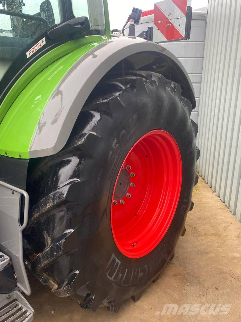 Fendt 724 Vario Gen6 Traktori