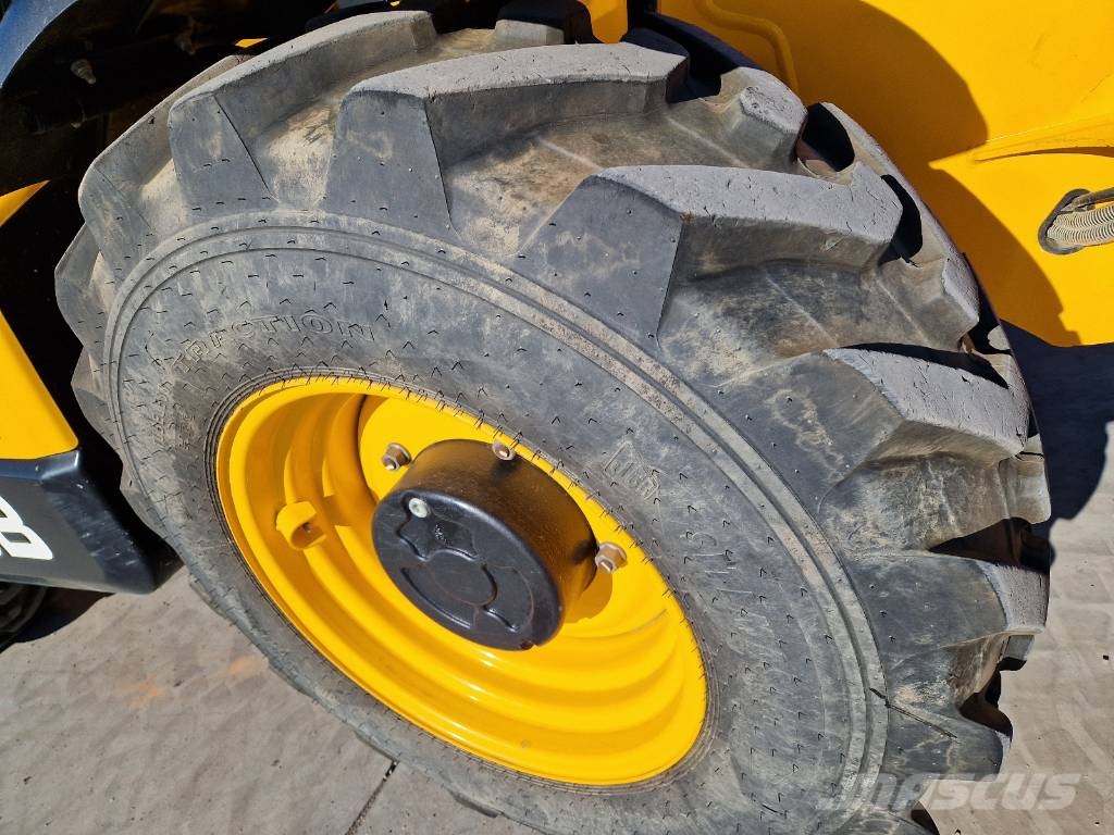 JCB 540-180 jak MT 1840 P613 Teleskoplæssere