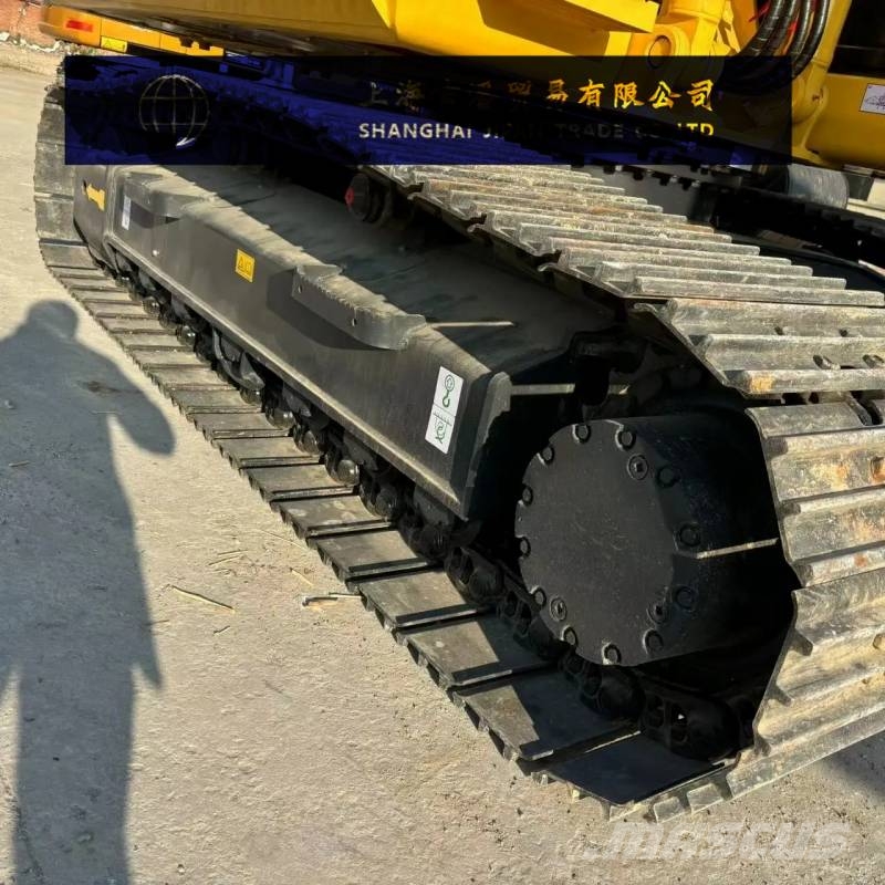 Komatsu PC 160 중형굴삭기 7톤-28톤