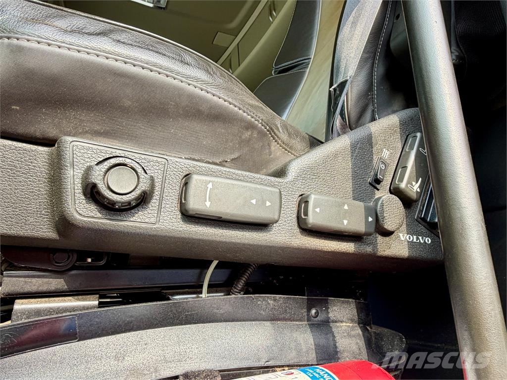 Volvo FH540 8x4*4 Camiones polibrazo