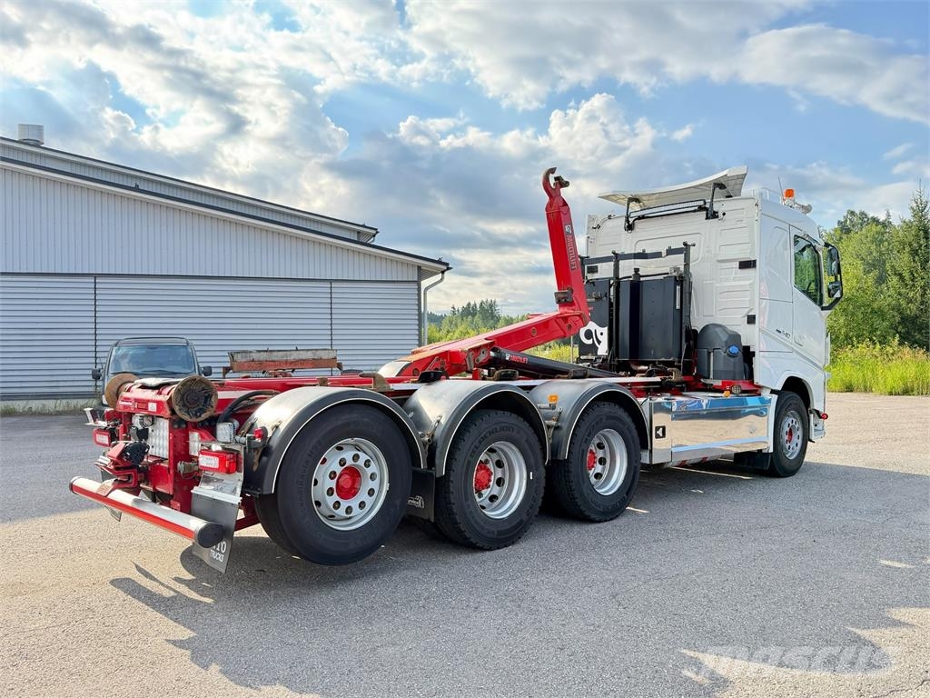 Volvo FH540 8x4*4 Camiones polibrazo