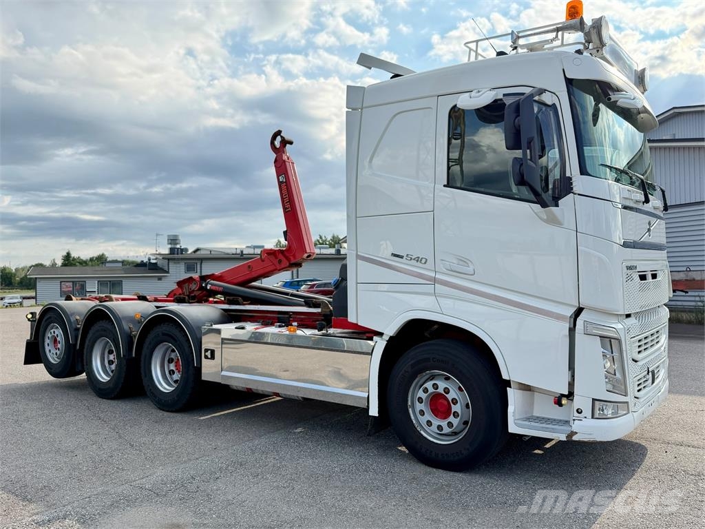 Volvo FH540 8x4*4 Camiones polibrazo