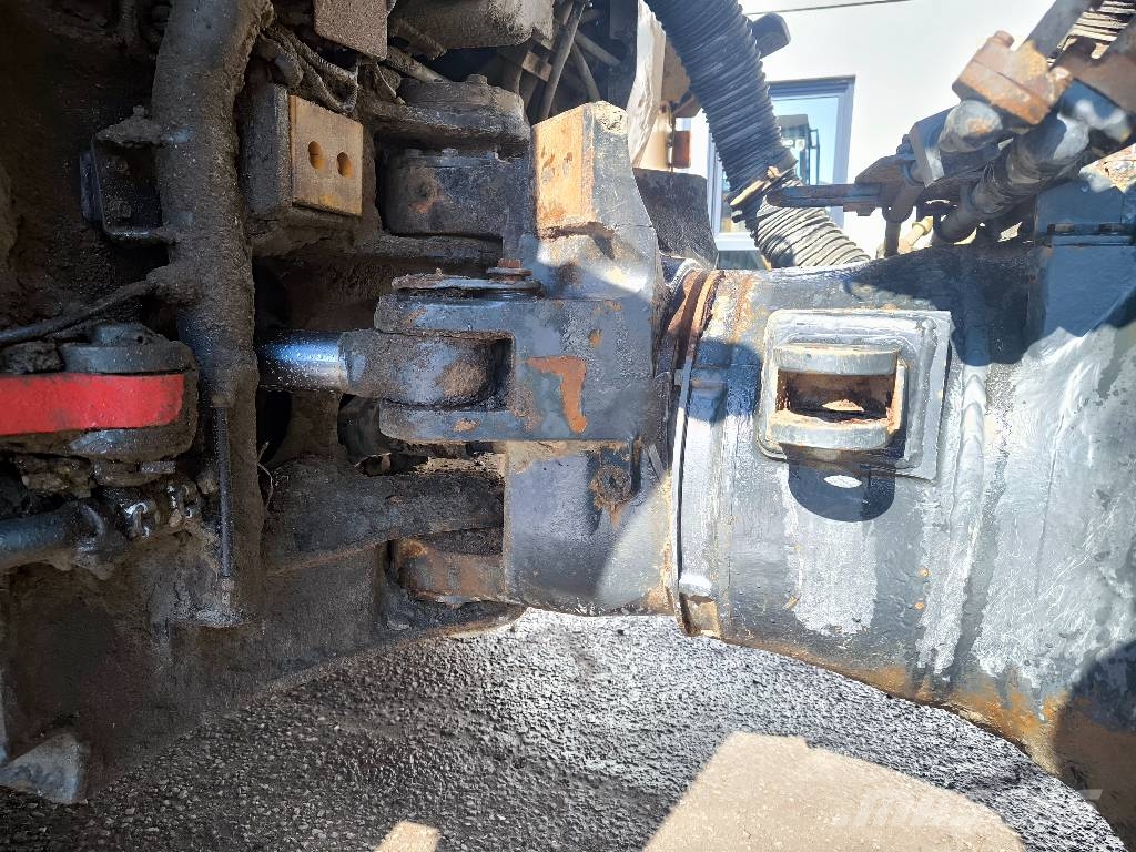 Komatsu HM 300-1 *Klima* Top Reifen* Camiones articulados