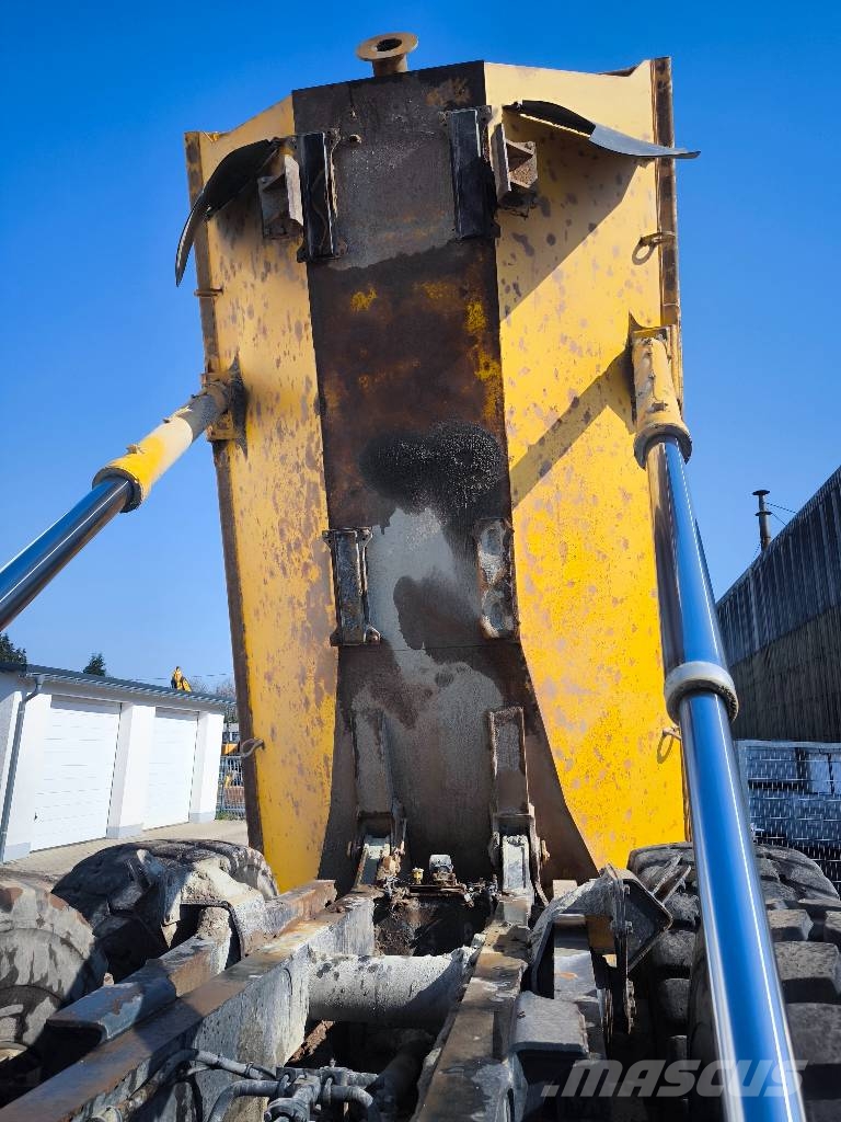 Komatsu HM 300-1 *Klima* Top Reifen* Camiones articulados