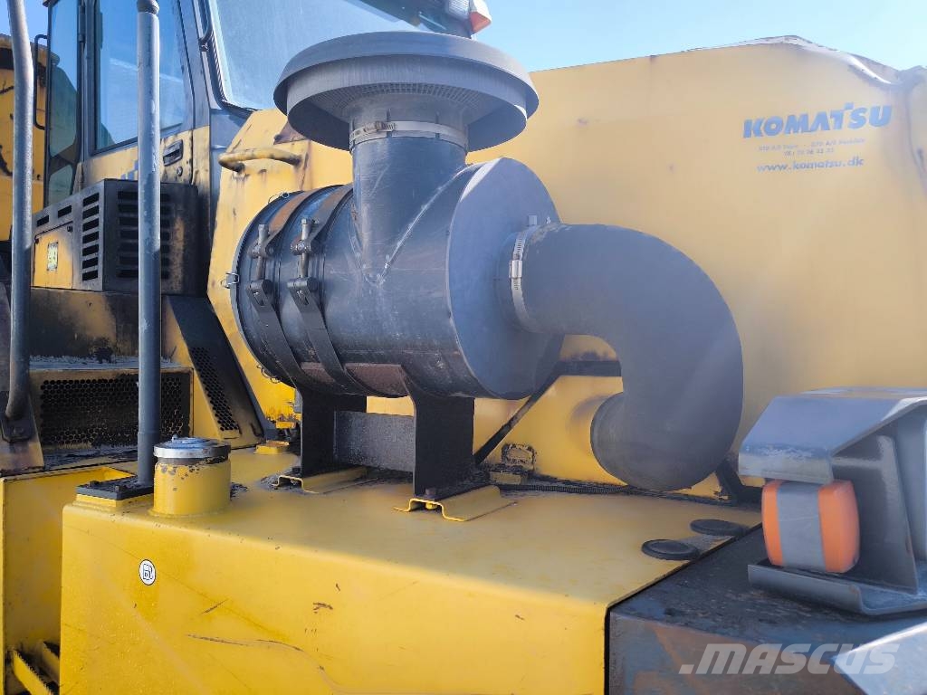 Komatsu HM 300-1 *Klima* Top Reifen* Camiones articulados