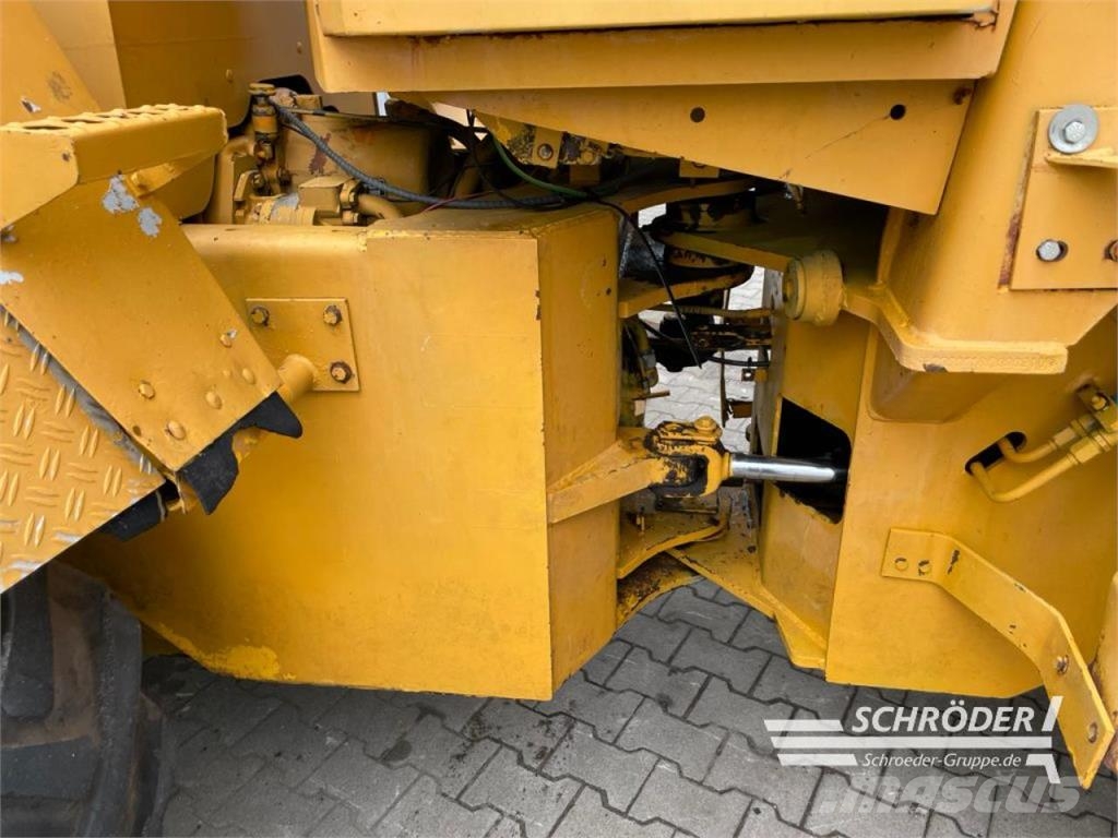 Case IH 5150 لوادر بعجل