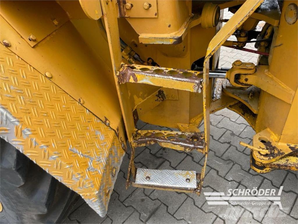 Case IH 5150 لوادر بعجل