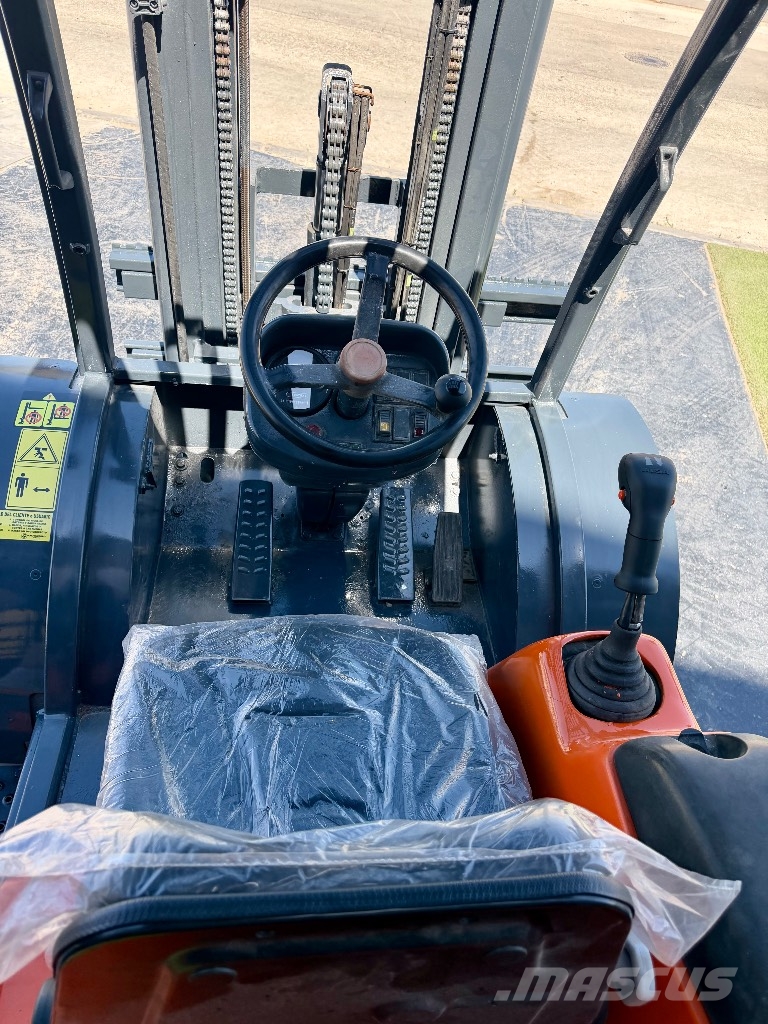 Ausa CH 250 X4 Wózki widłowe terenowe