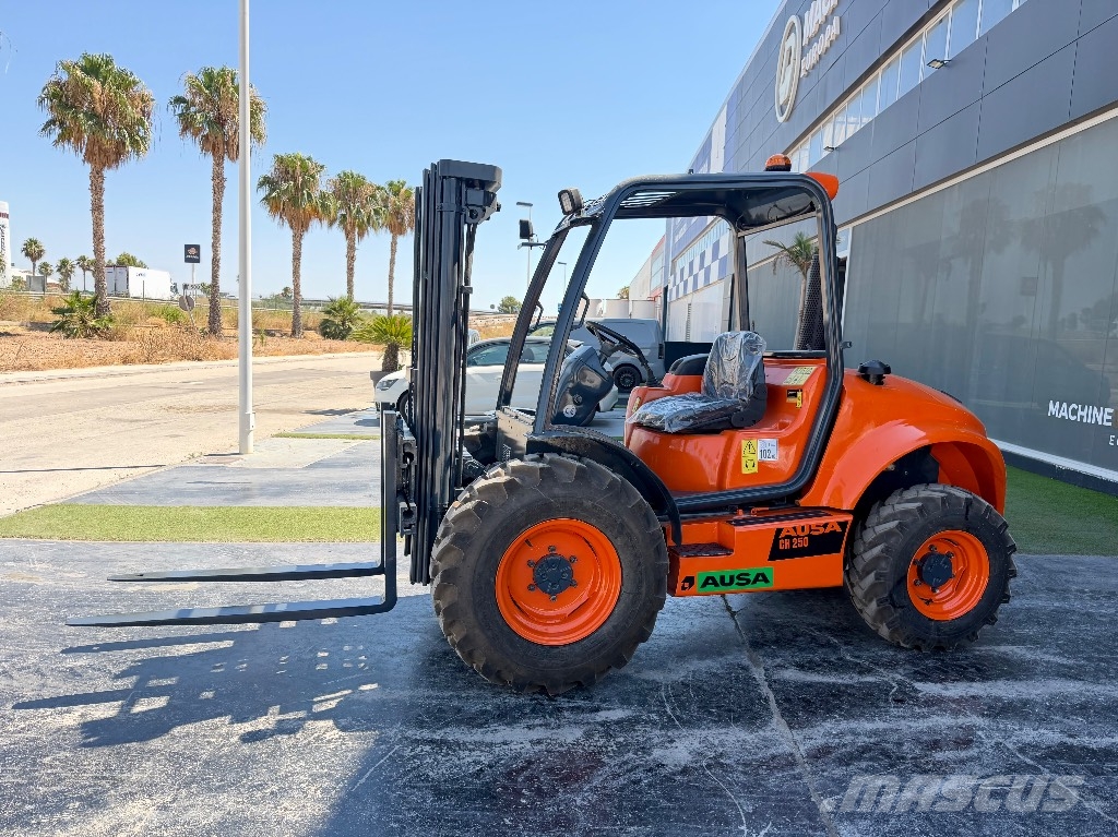 Ausa CH 250 X4 Wózki widłowe terenowe