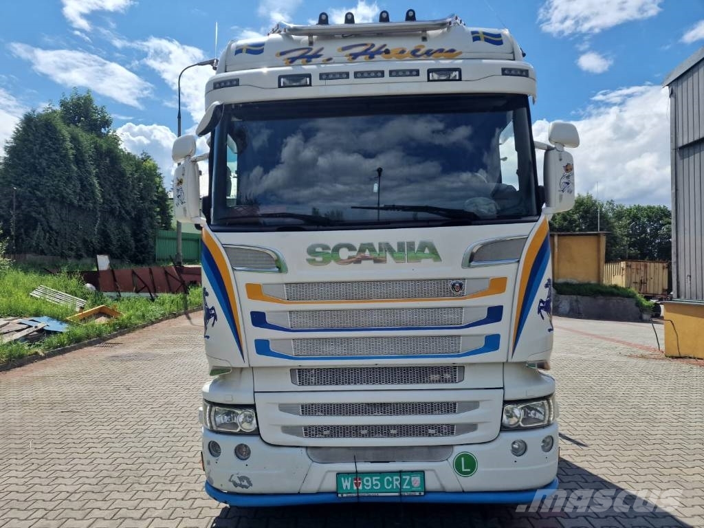 Scania R 560 do drewna do lasu Vozy na přepravu kmenů