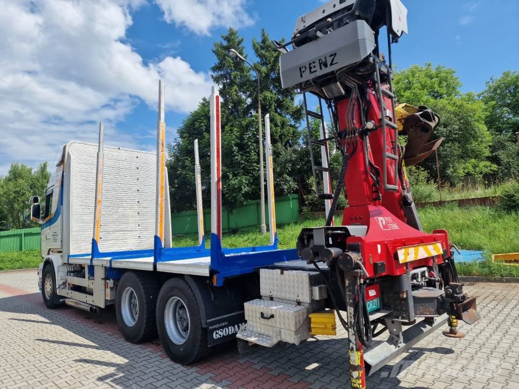 Scania R 560 do drewna do lasu Vozy na přepravu kmenů