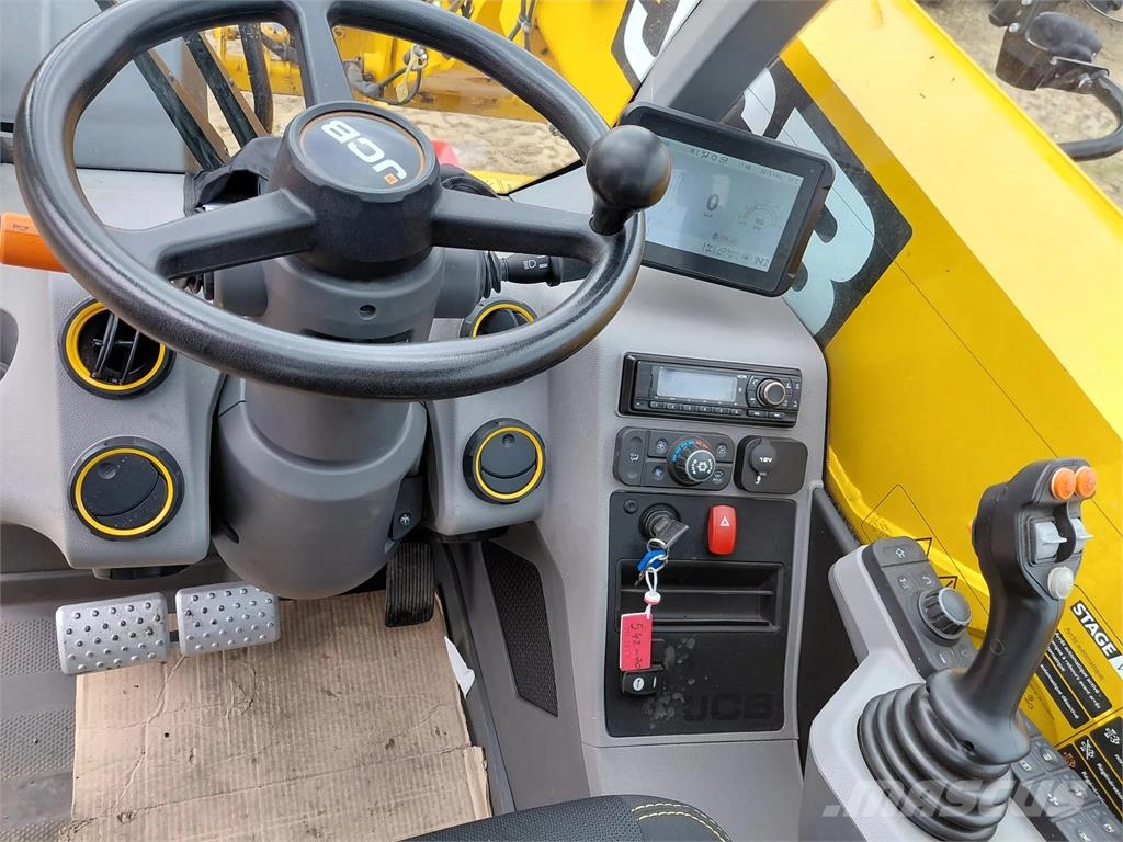 JCB 542-70 Agri Xtra Telescopic handlers