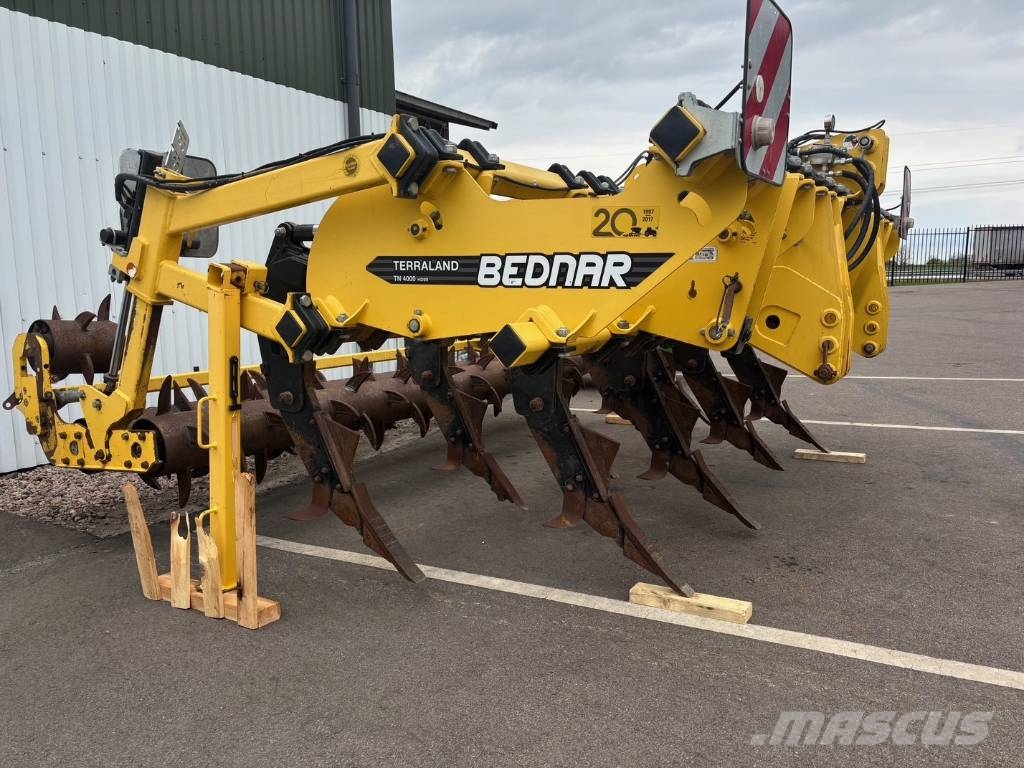 Bednar TerraLand TN4000HD9R زراعات