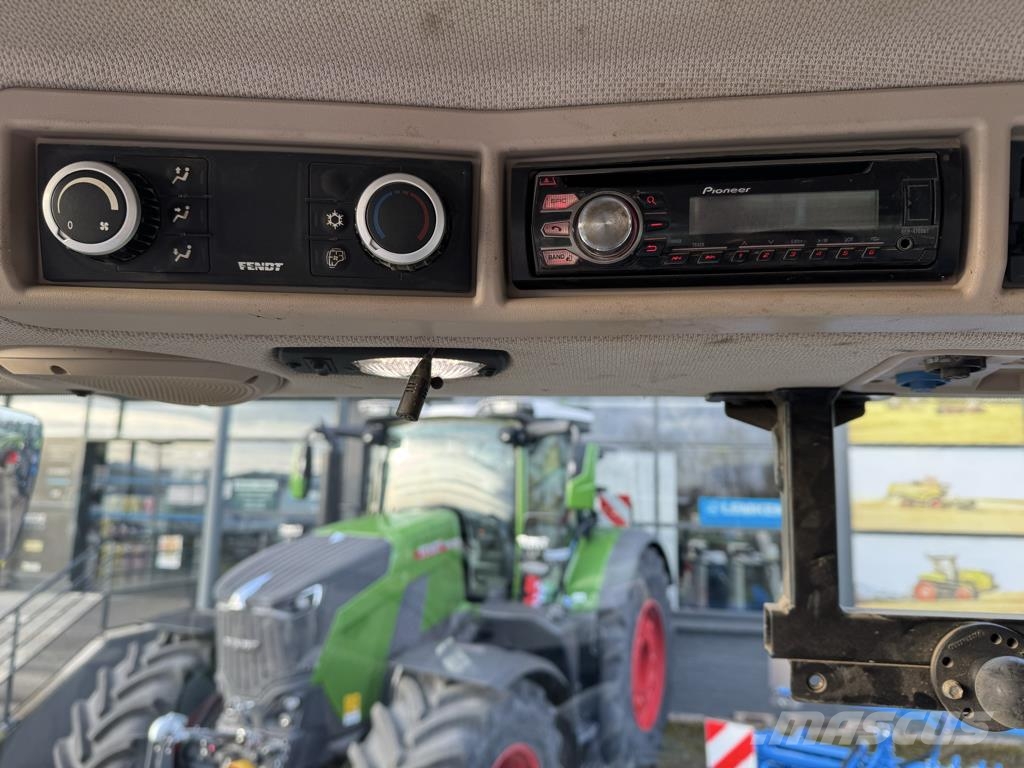 Fendt 724 VARIO PROFI + Трактори