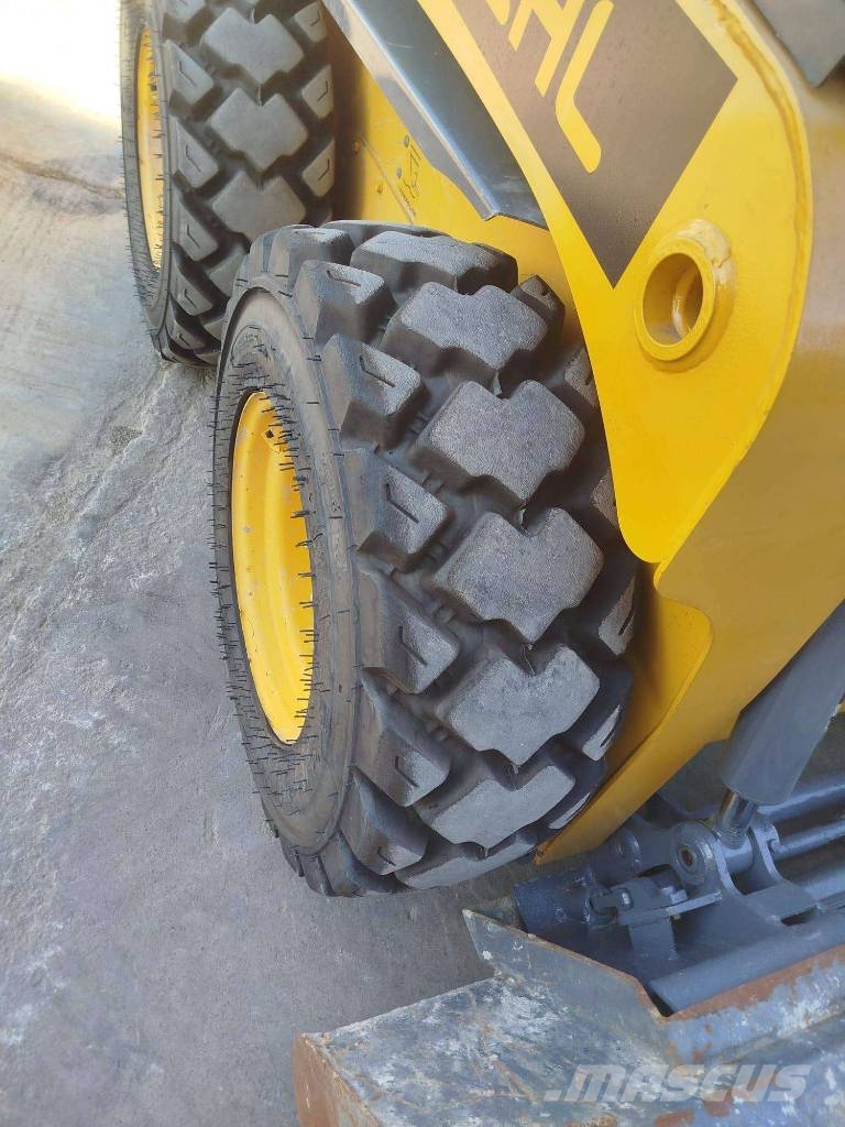 Gehl R 190 Skid steer loderler