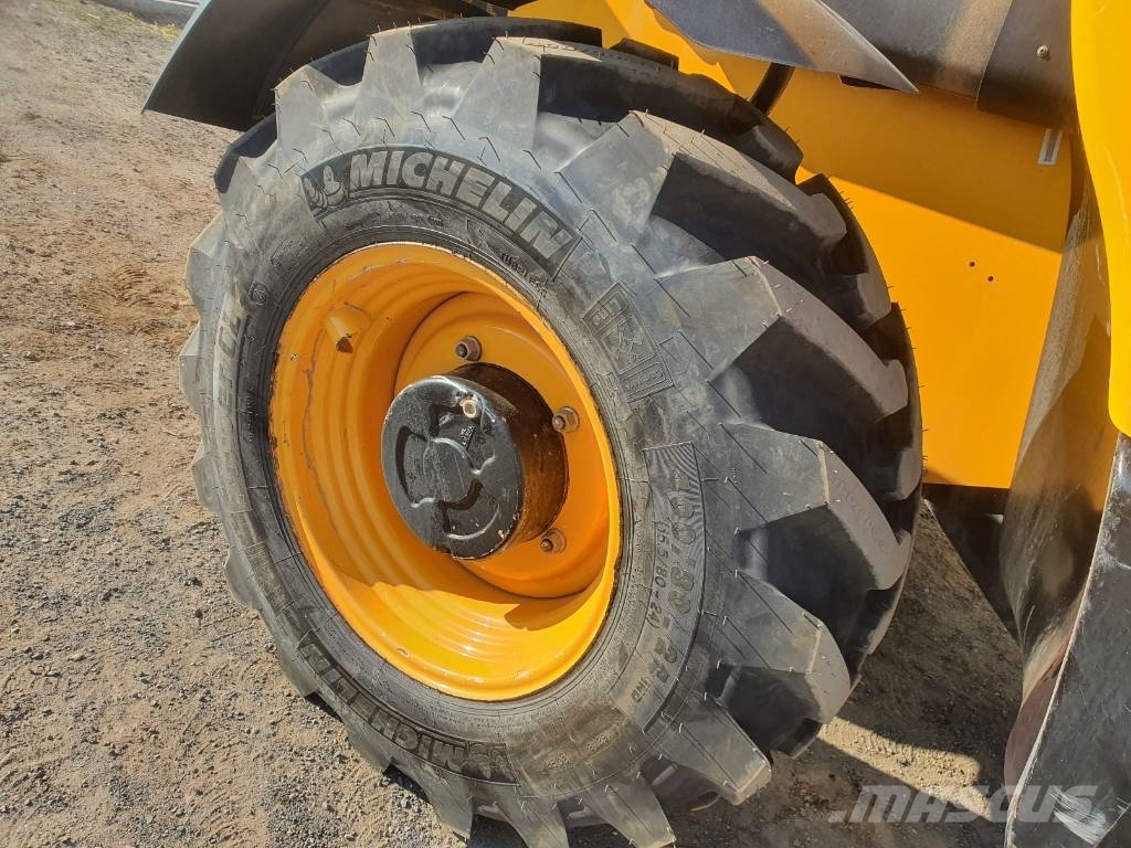 JCB 540-140 M310 jak Manitou 1440 Teleskoplader